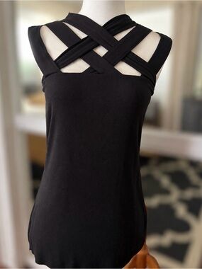 Bailey 44 Black Crisscross Mesh Illusion Neck Sleeveless Top Size Small